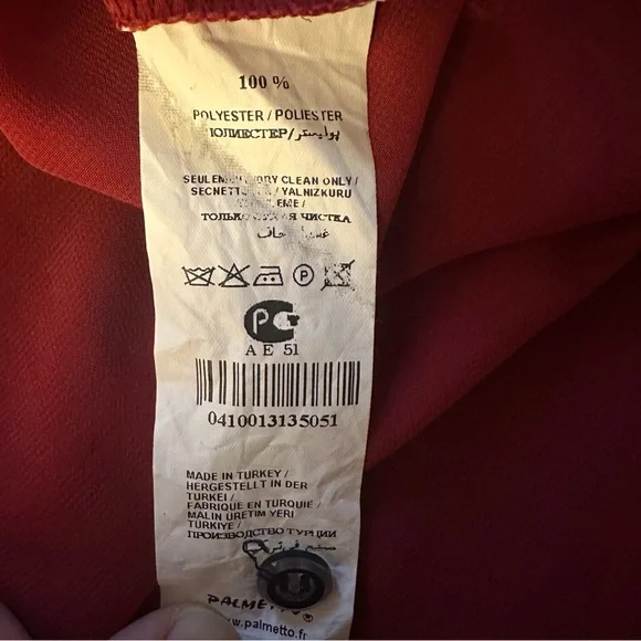 ✨Red & Black Sheer Blouse – Size M - Picture 10 of 10